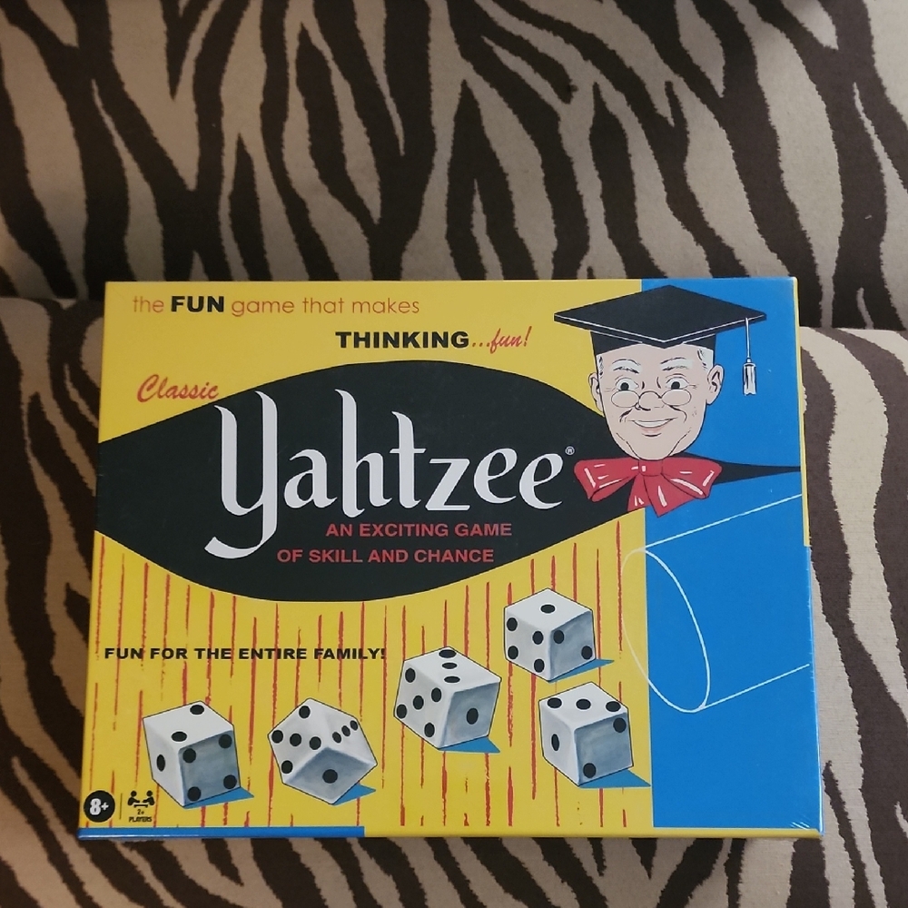 Classic Dice Game - Yellow and Blue